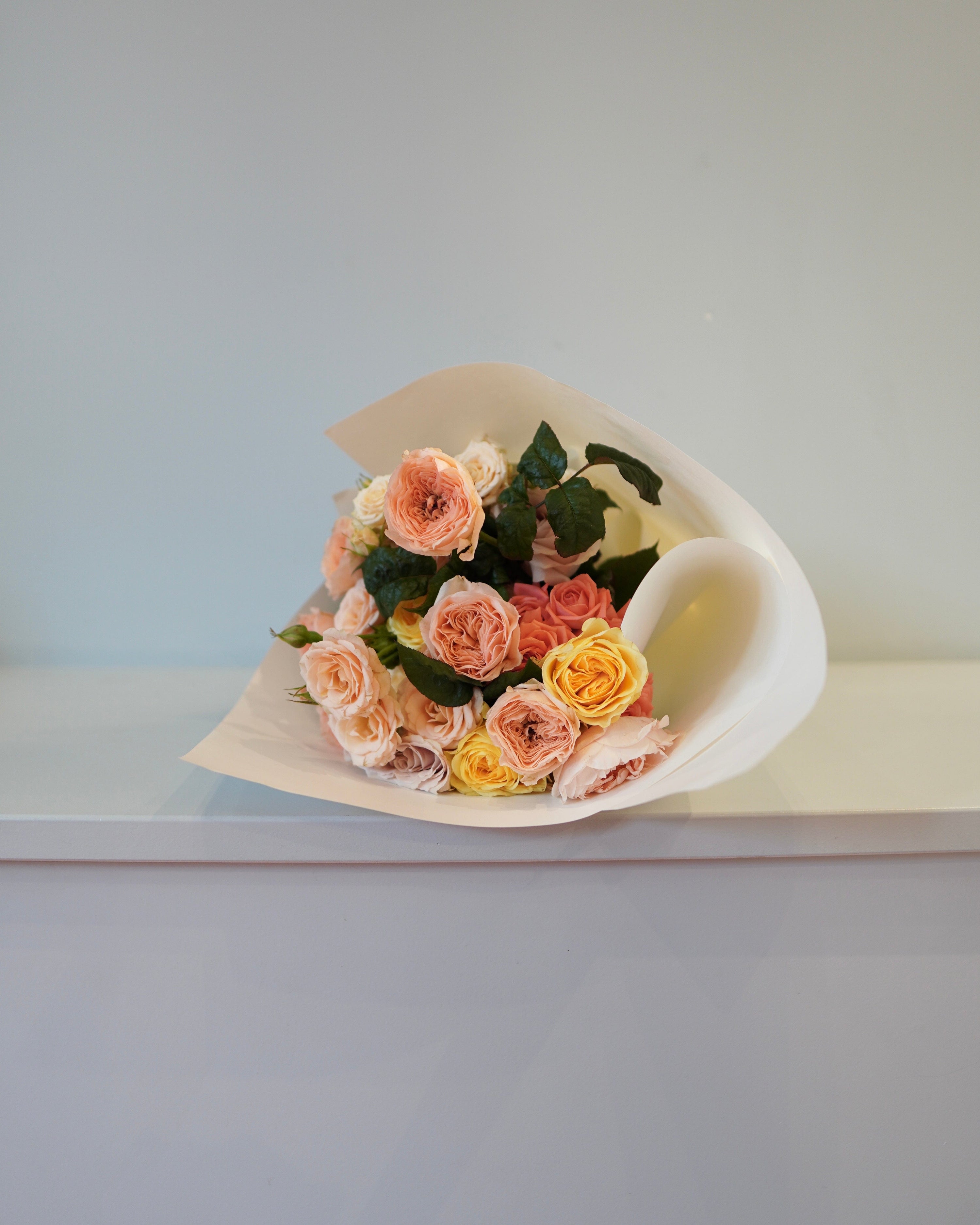 La Bomba Floristry Arrangements Signature Wrap / 6 Stems SINGLE SPECIES — Roses La Bomba Floristry Vancouver Canada SINGLE SPECIES — Roses